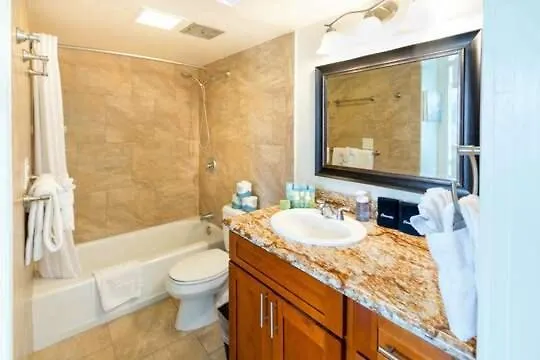Apartamento Sky-High Waikiki Escape--Mountain And Golf Course Views, Steps To The Beach And Free Parking Honolulu Estados Unidos